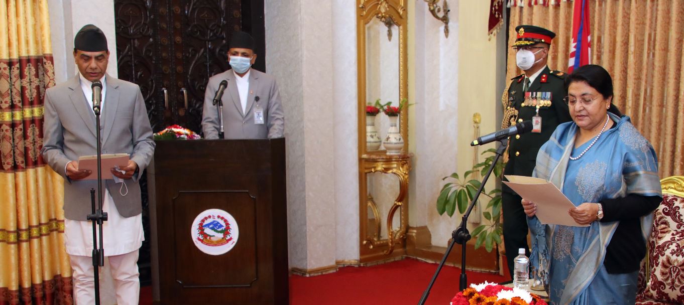 राष्ट्रपतिसमक्ष राजदूतको सपथ